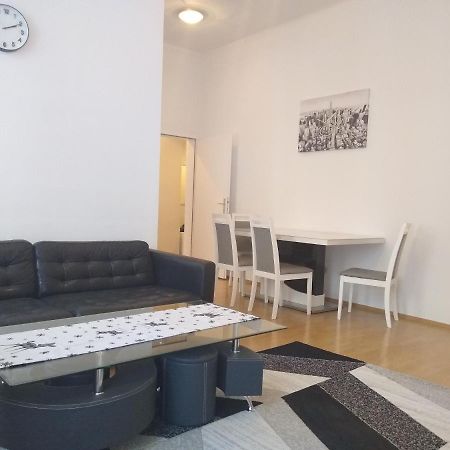 Spacious Central Apartment Vienna Exterior photo